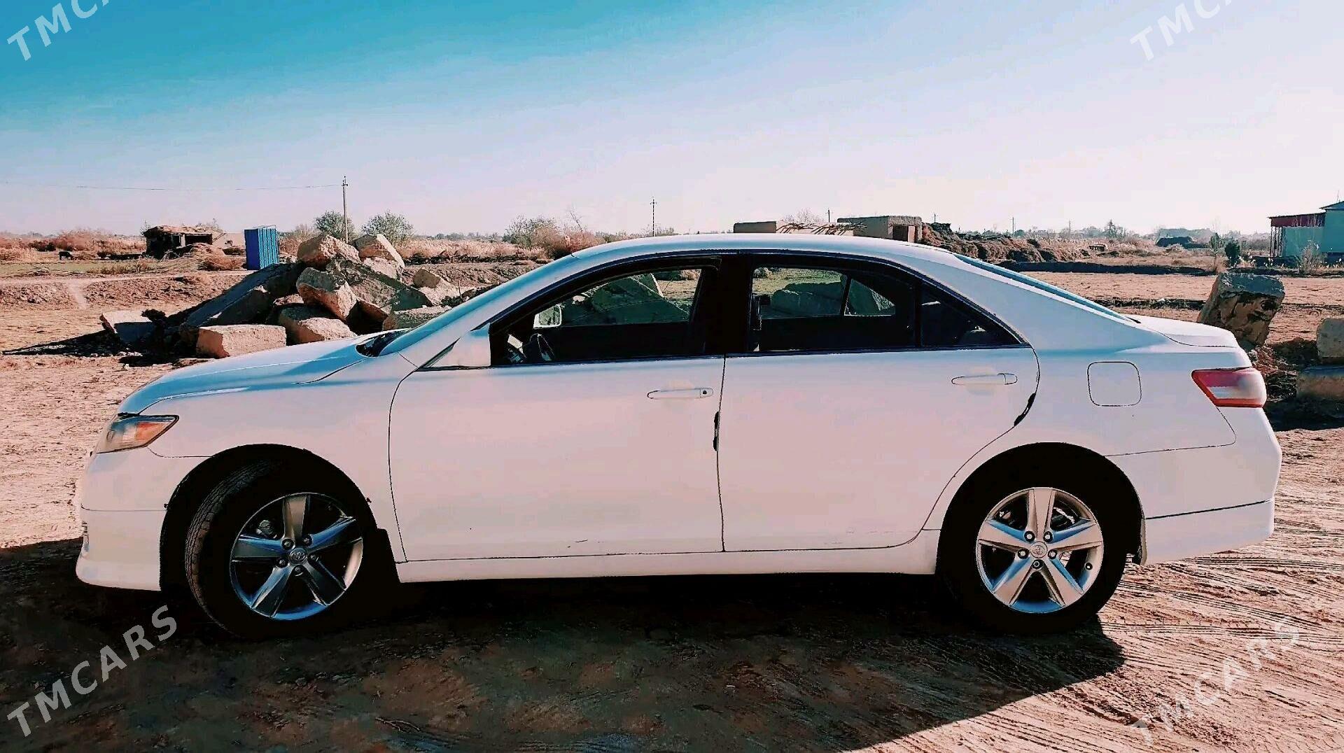 Toyota Camry 2008 - 135 000 TMT - Акдепе - img 2