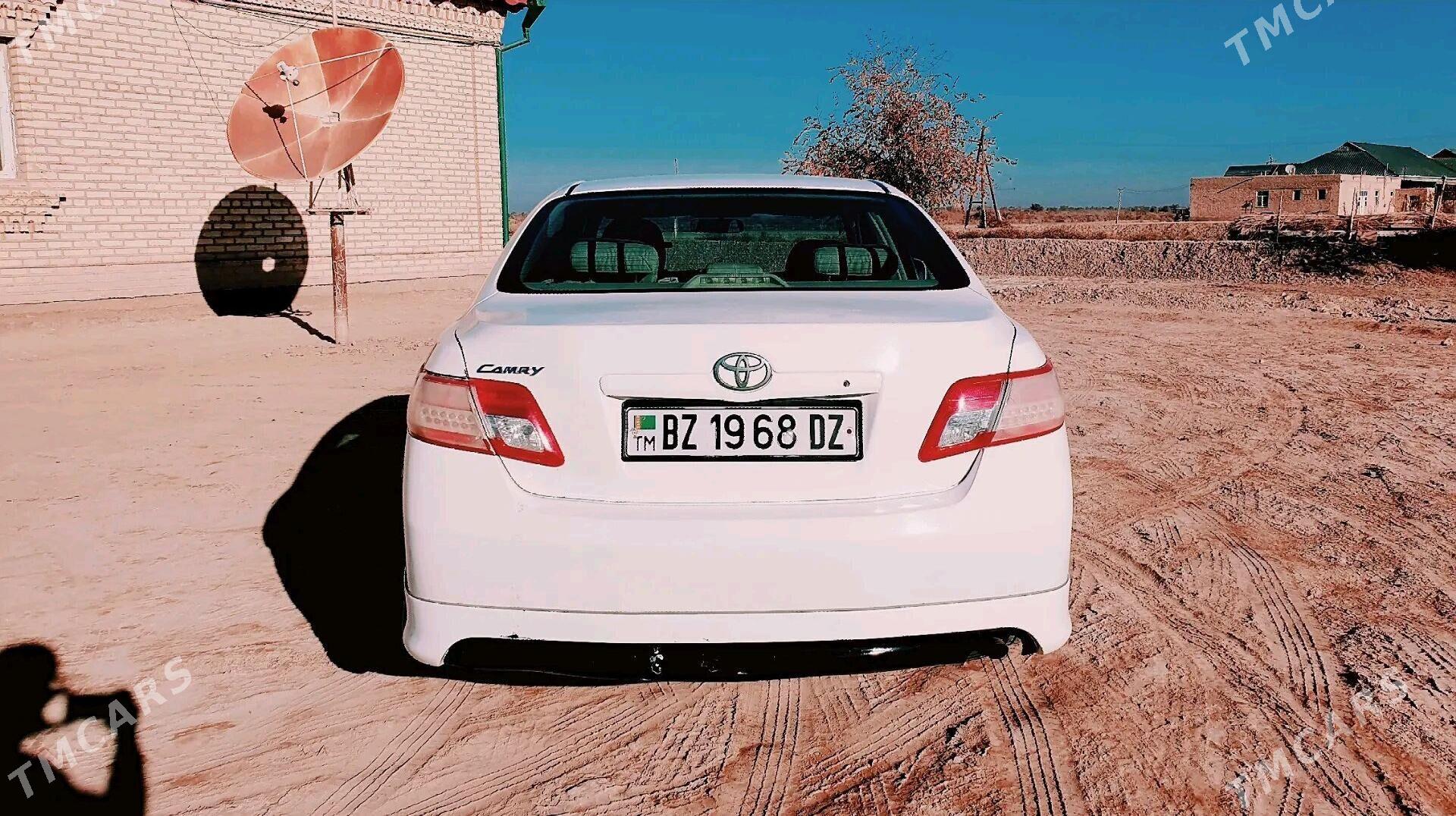 Toyota Camry 2008 - 135 000 TMT - Акдепе - img 3