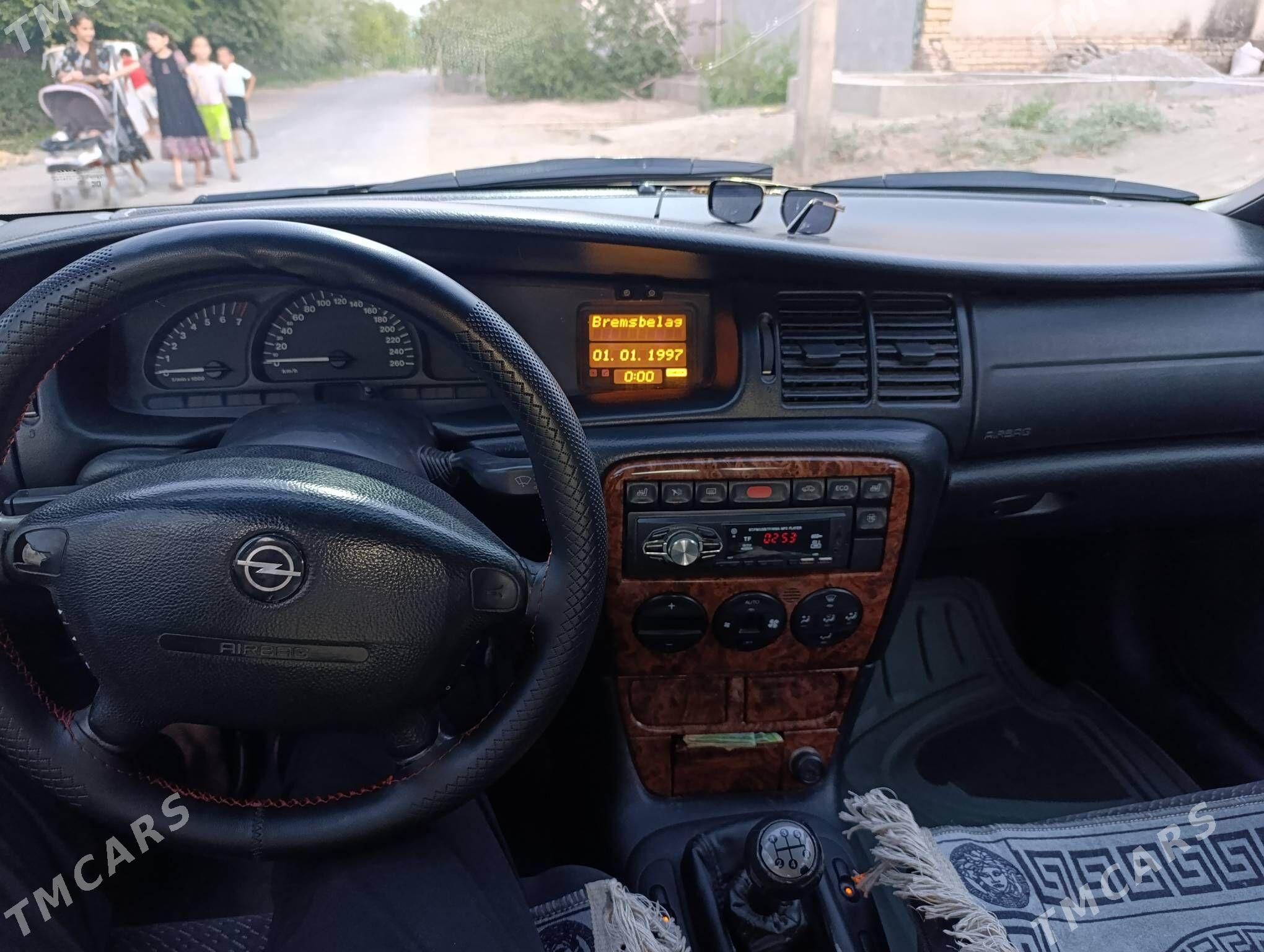 Opel Vectra 1998 - 60 000 TMT - Дашогуз - img 5