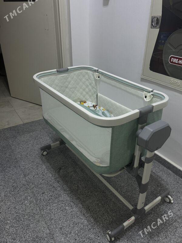 detskiy krawat - Moskowskiý köç. (10 ýyl abadançylyk şaýoly) - img 1