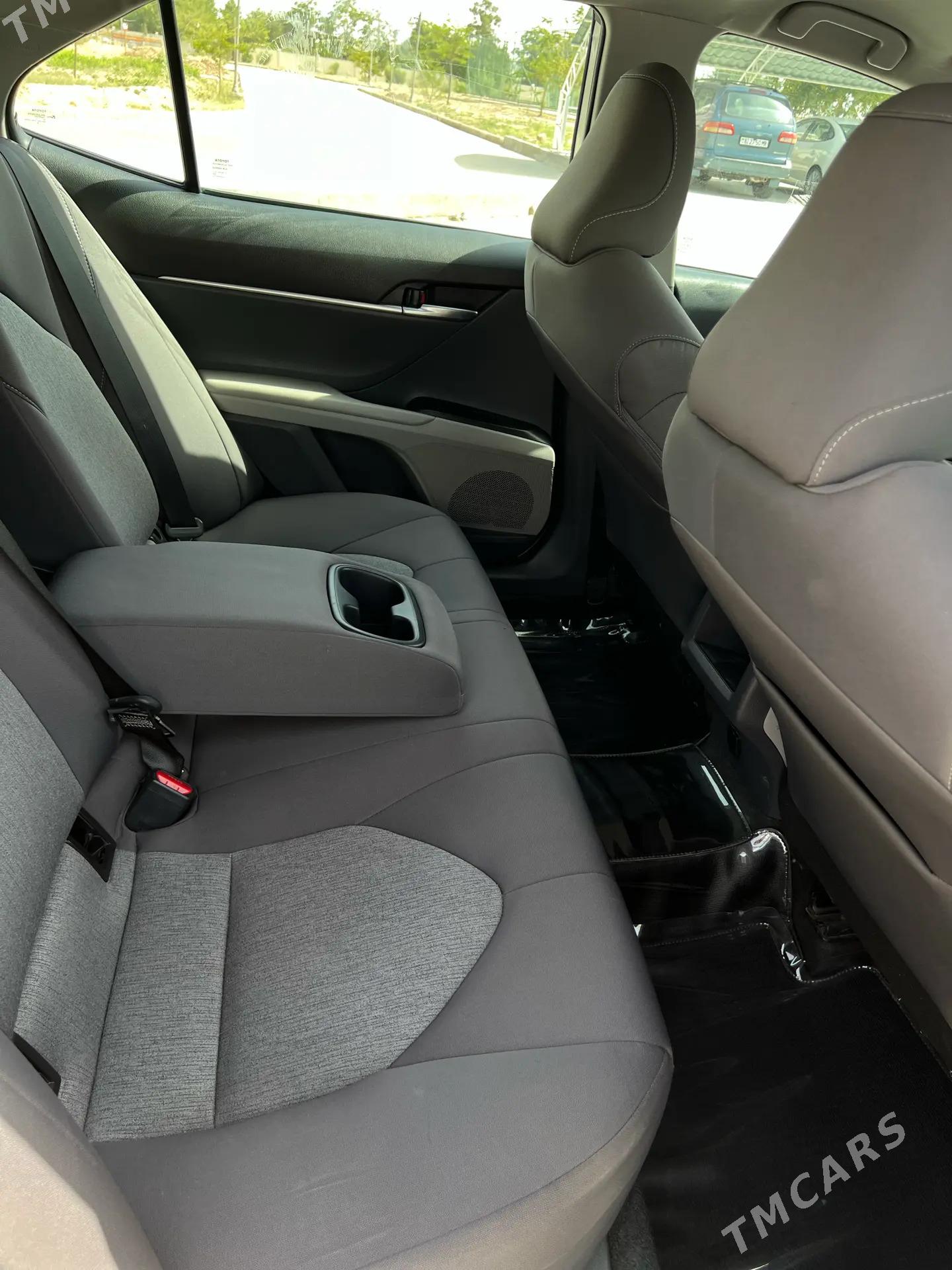 Toyota Camry 2022 - 300 000 TMT - Байрамали - img 6