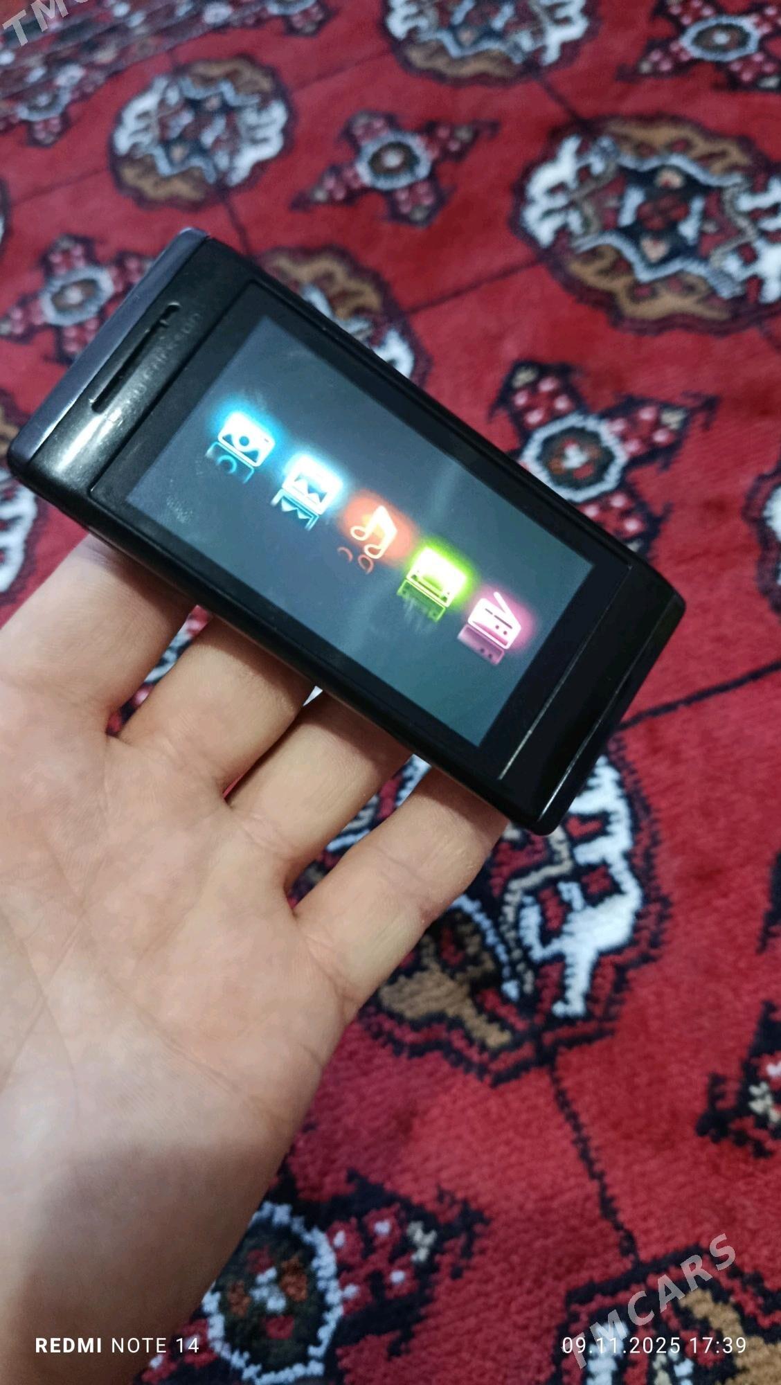 SONY ERICSON U10I - Ашхабад - img 3