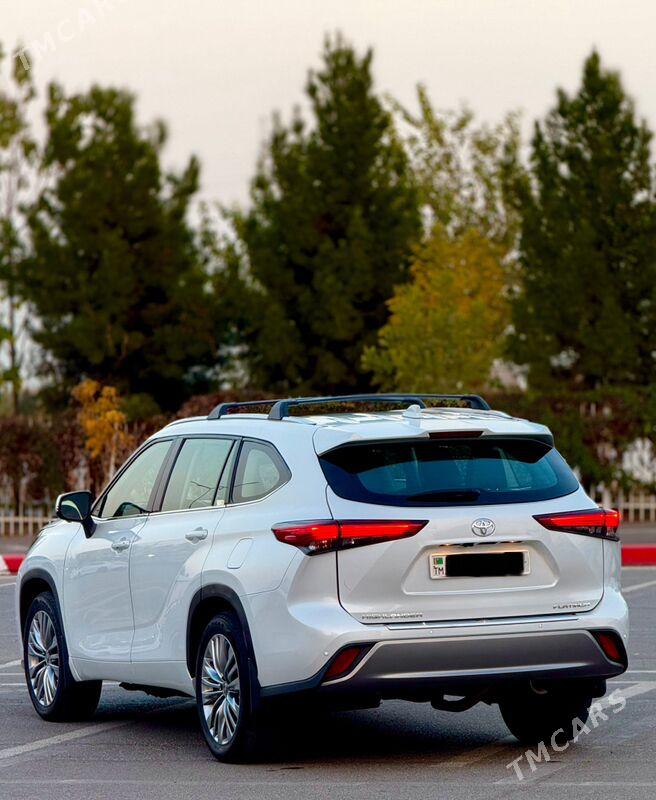 Toyota Highlander 2023 - 690 000 TMT - Ашхабад - img 5