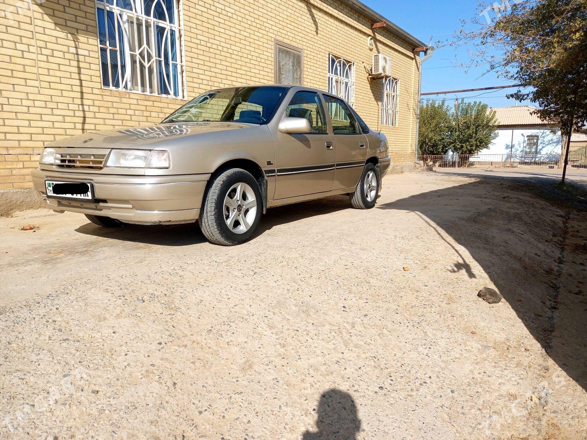 Opel Vectra 1991 - 40 000 TMT - Сакарчага - img 2
