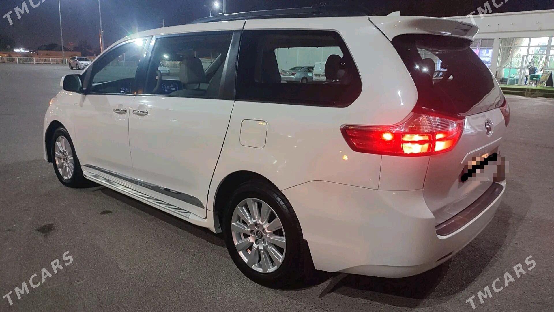 Toyota Sienna 2019 - 440 000 TMT - Aşgabat - img 3