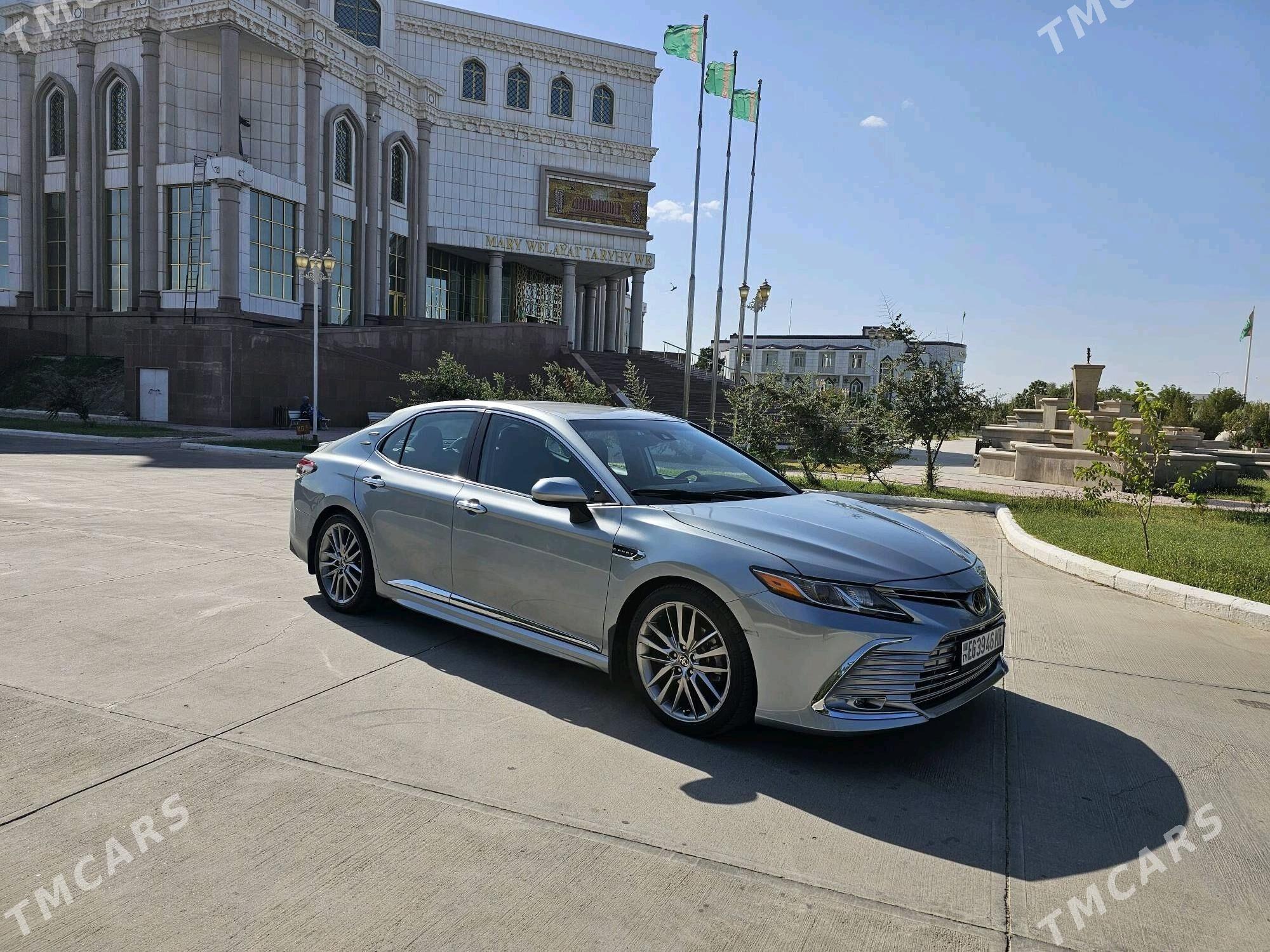 Toyota Camry 2022 - 300 000 TMT - Байрамали - img 3