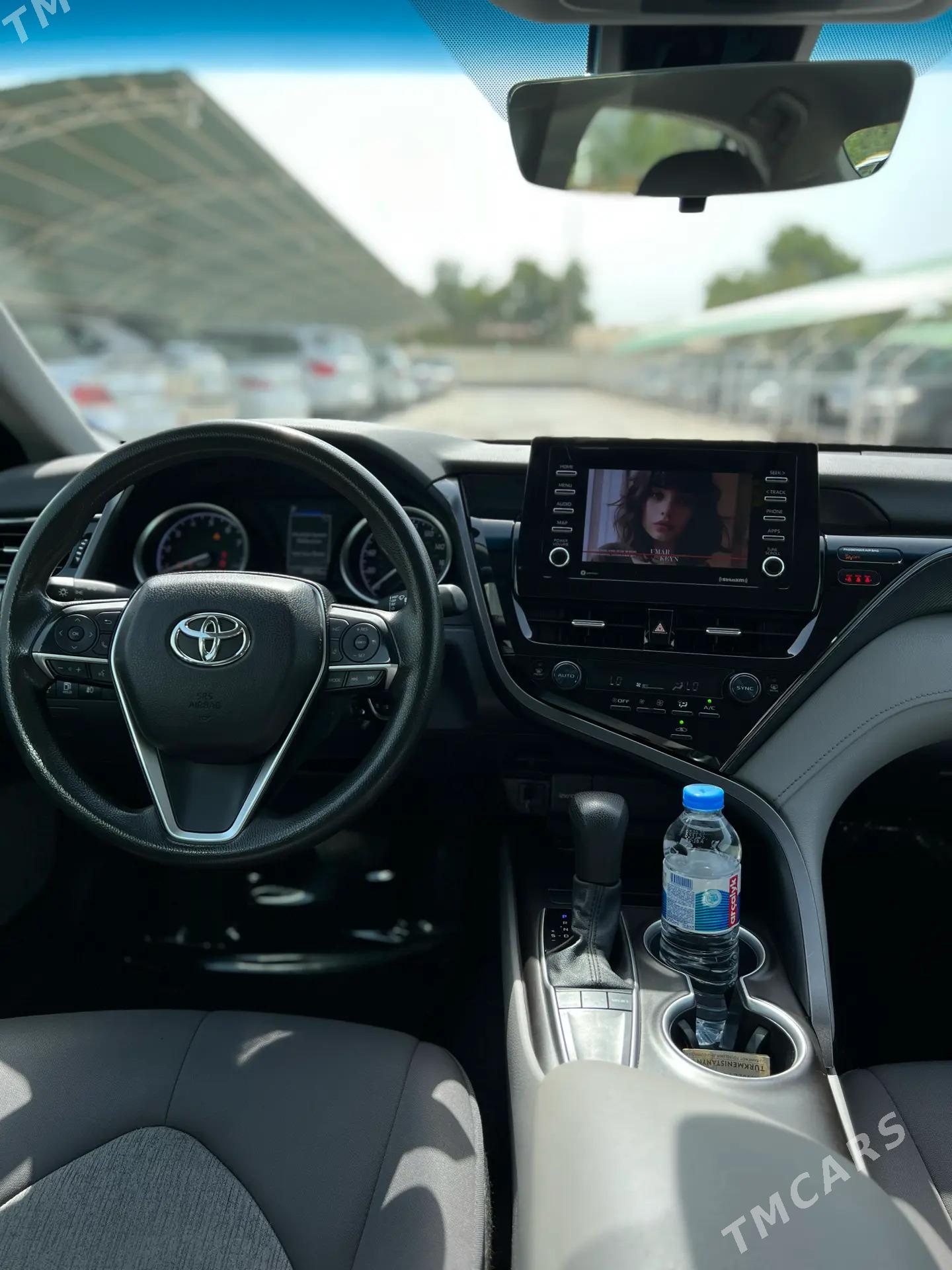 Toyota Camry 2022 - 300 000 TMT - Байрамали - img 8