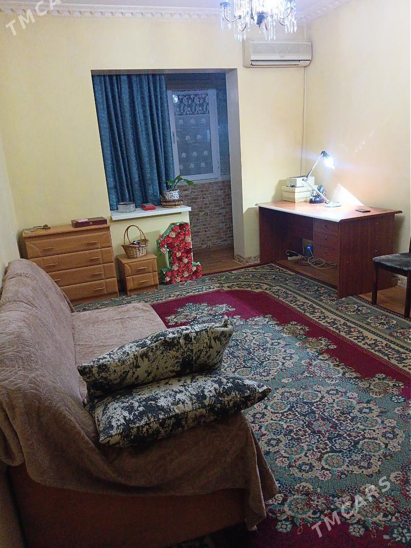 2-ух комн. квартира на Мир-1 - ул. Туркменбаши шаёлы (Ленина) - img 1