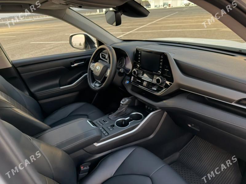 Toyota Highlander 2021 - 695 000 TMT - Ашхабад - img 9