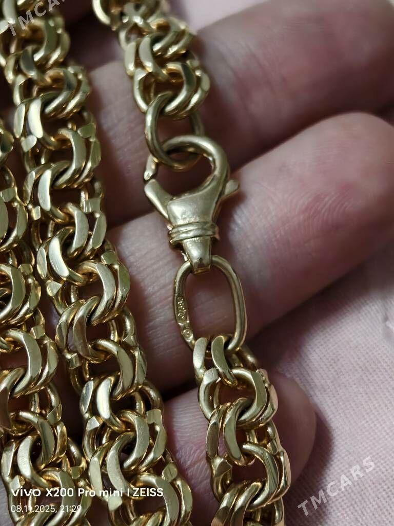 Rossiýskiý kardinal gyzyl - Hitrowka - img 4