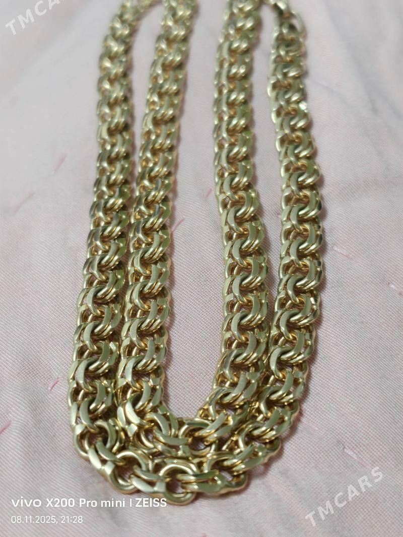 Rossiýskiý kardinal gyzyl - Hitrowka - img 2