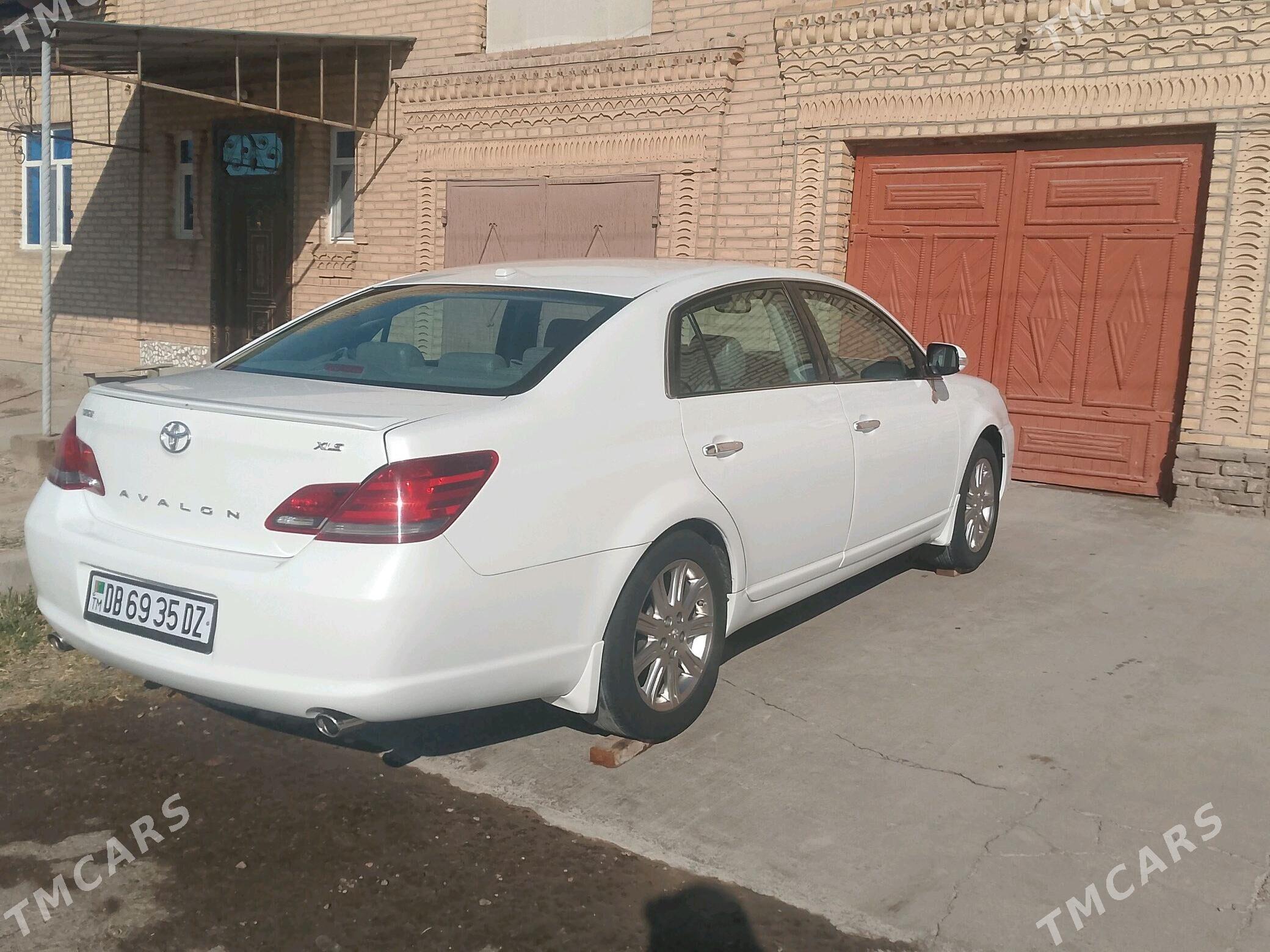 Toyota Avalon 2007 - 185 000 TMT - Дашогуз - img 2