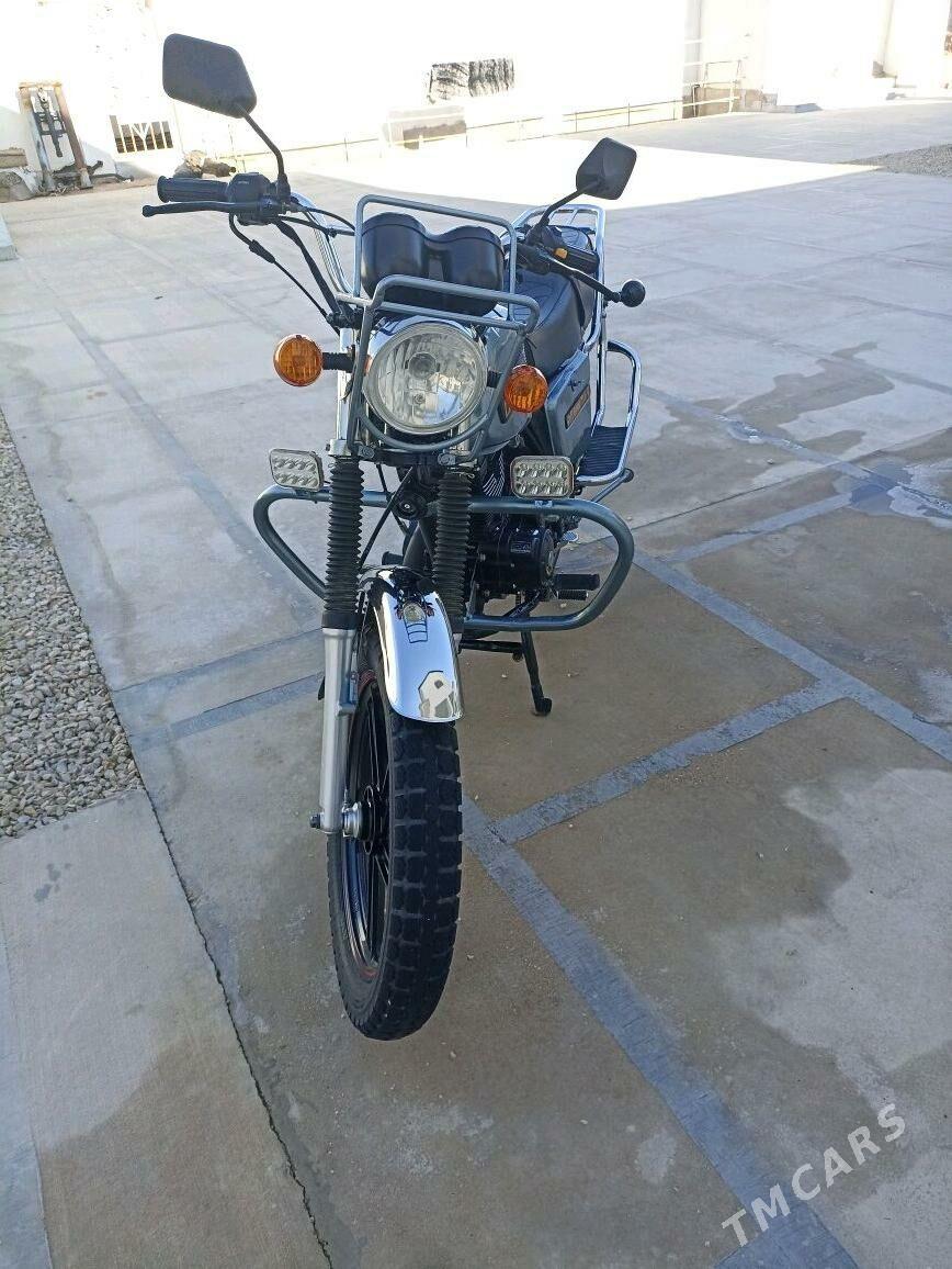 Iž Planeta 5 2025 - 19 000 TMT - Балканабат - img 3