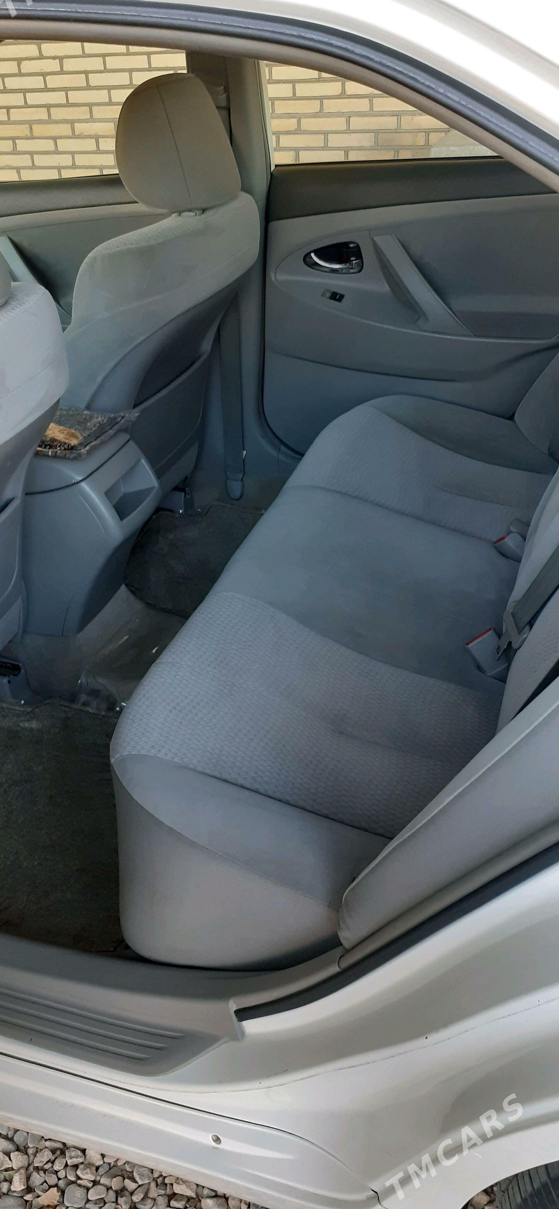 Toyota Camry 2011 - 195 000 TMT - Векильбазар - img 5