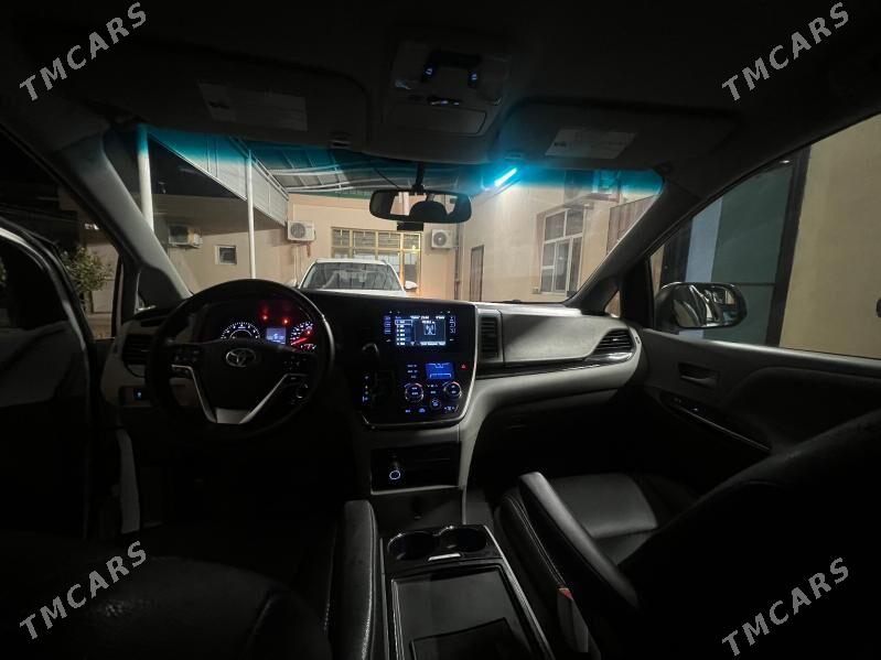 Toyota Sienna 2015 - 340 000 TMT - Ашхабад - img 7