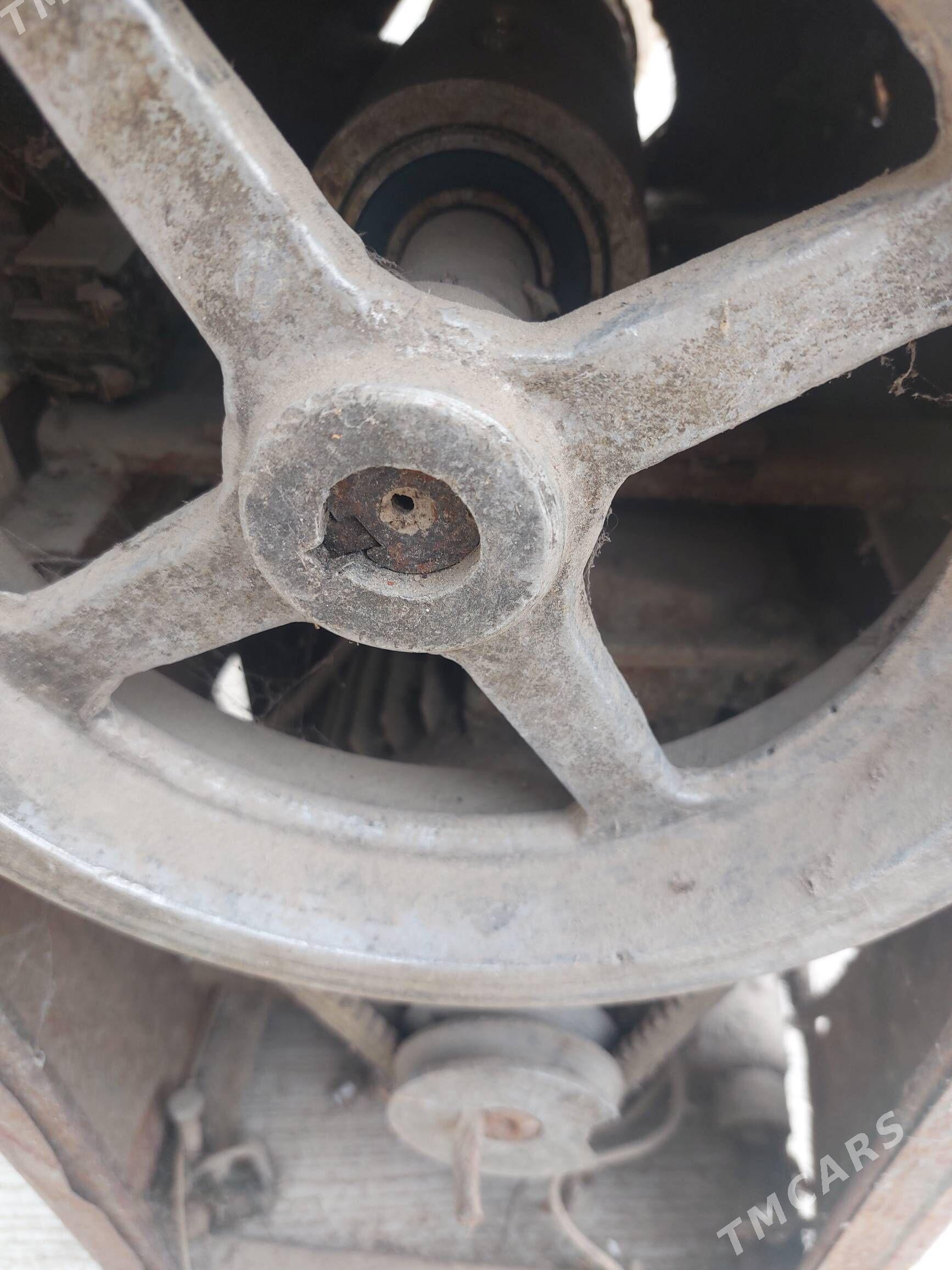 et uyeye masin rasiski 380wt - Büzmeýin - img 8