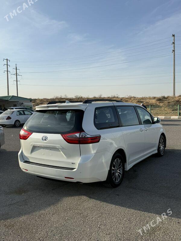 Toyota Sienna 2020 - 530 000 TMT - Aşgabat - img 6