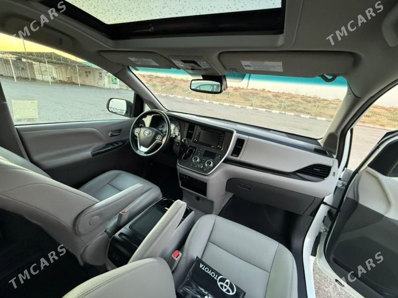 Toyota Sienna 2020 - 530 000 TMT - Aşgabat - img 7