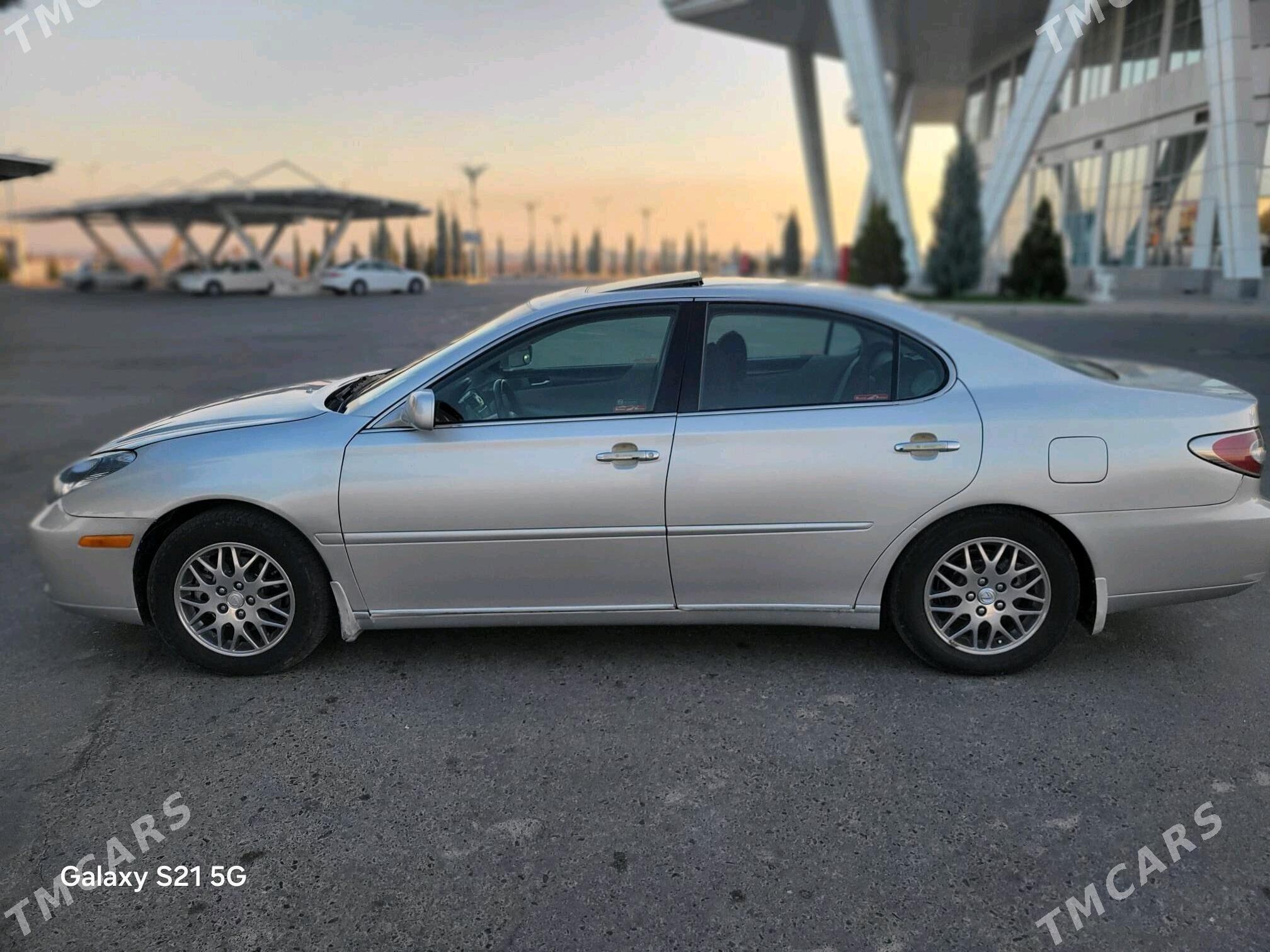 Lexus ES 300 2003 - 180 000 TMT - Дянев - img 2