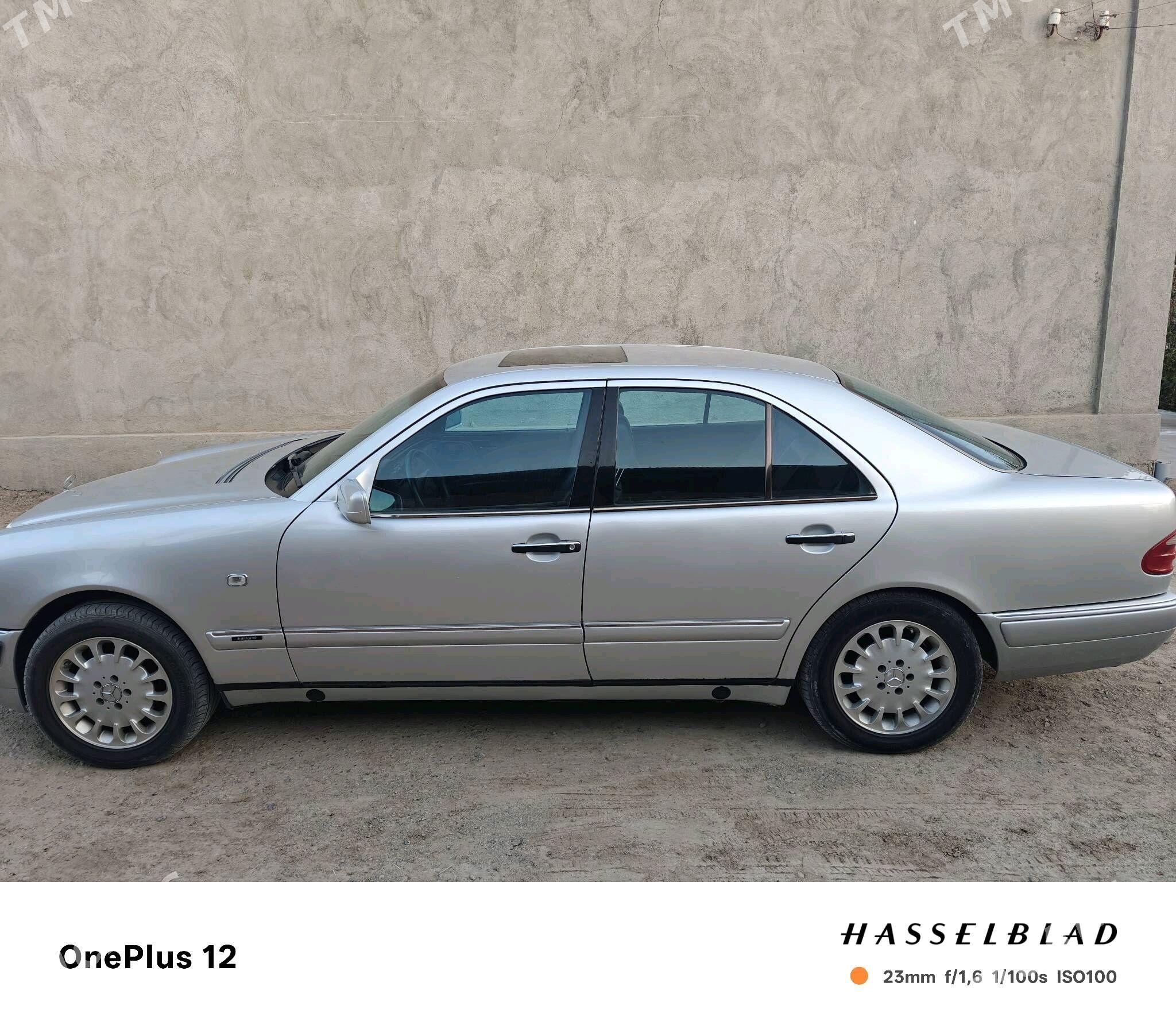 Mercedes-Benz E320 1996 - 70 000 TMT - Mary - img 2