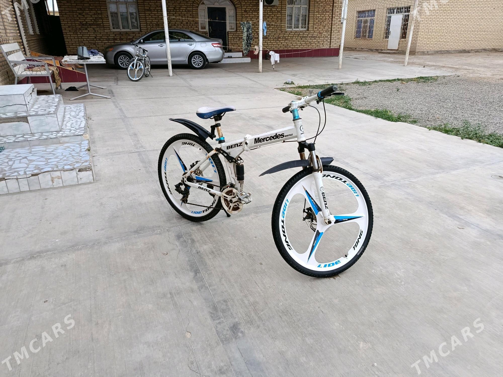 Welik Mercedes Benz - Мары - img 2