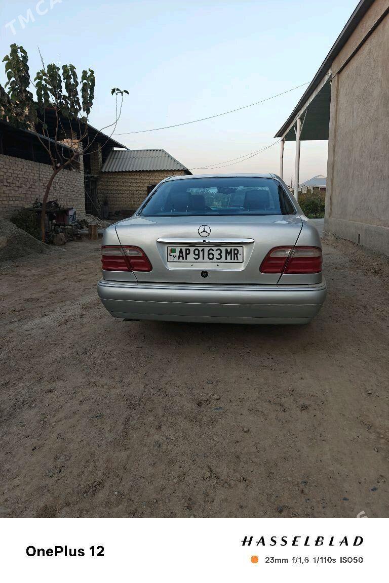 Mercedes-Benz E320 1996 - 70 000 TMT - Mary - img 3