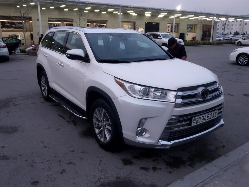 Toyota Highlander 2019 - 530 000 TMT - Ашхабад - img 4