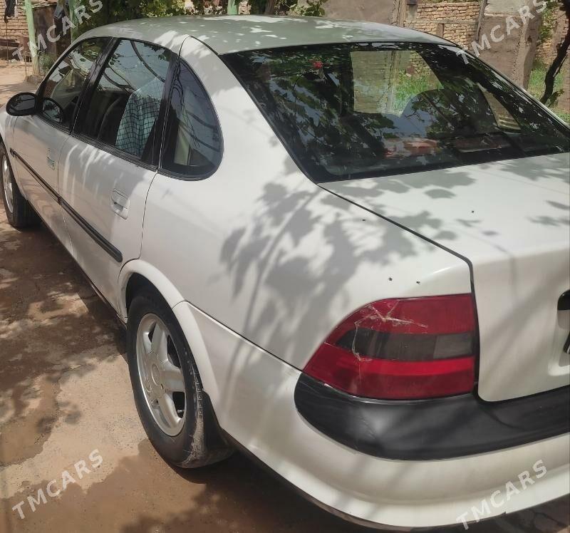 Opel Vectra 1996 - 45 000 TMT - 30 mkr - img 3