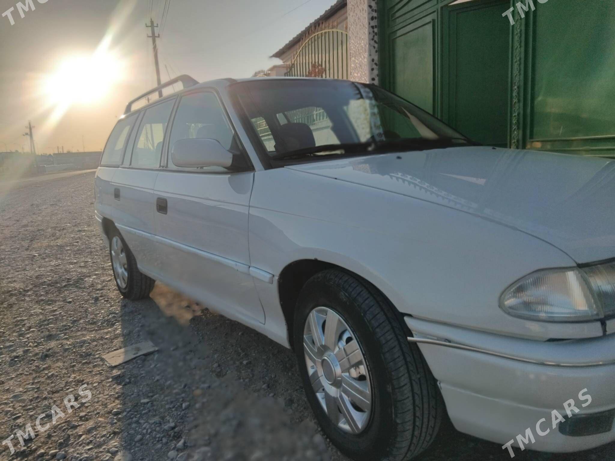 Opel Astra 1995 - 47 000 TMT - Kaka - img 9