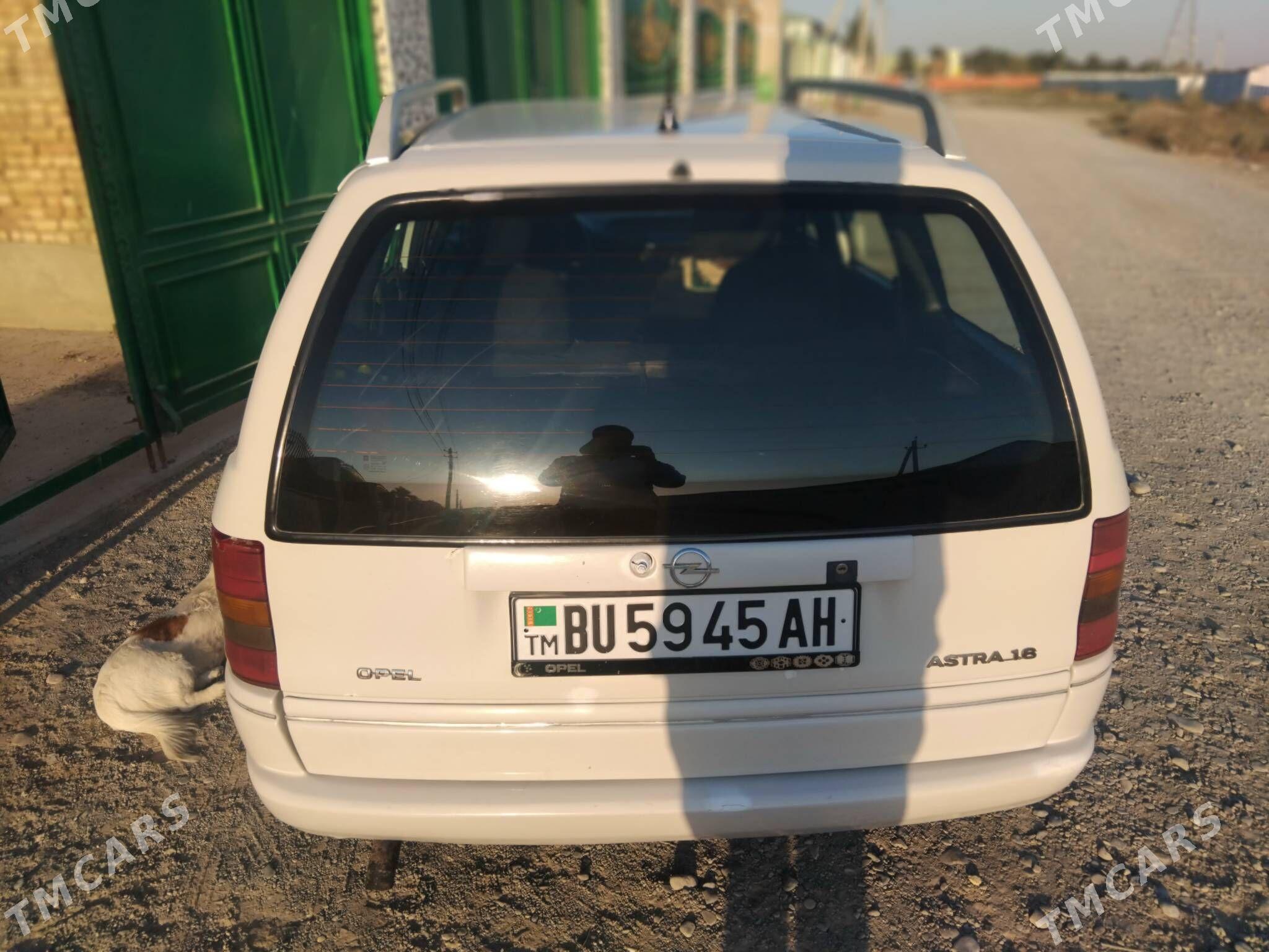 Opel Astra 1995 - 47 000 TMT - Kaka - img 5