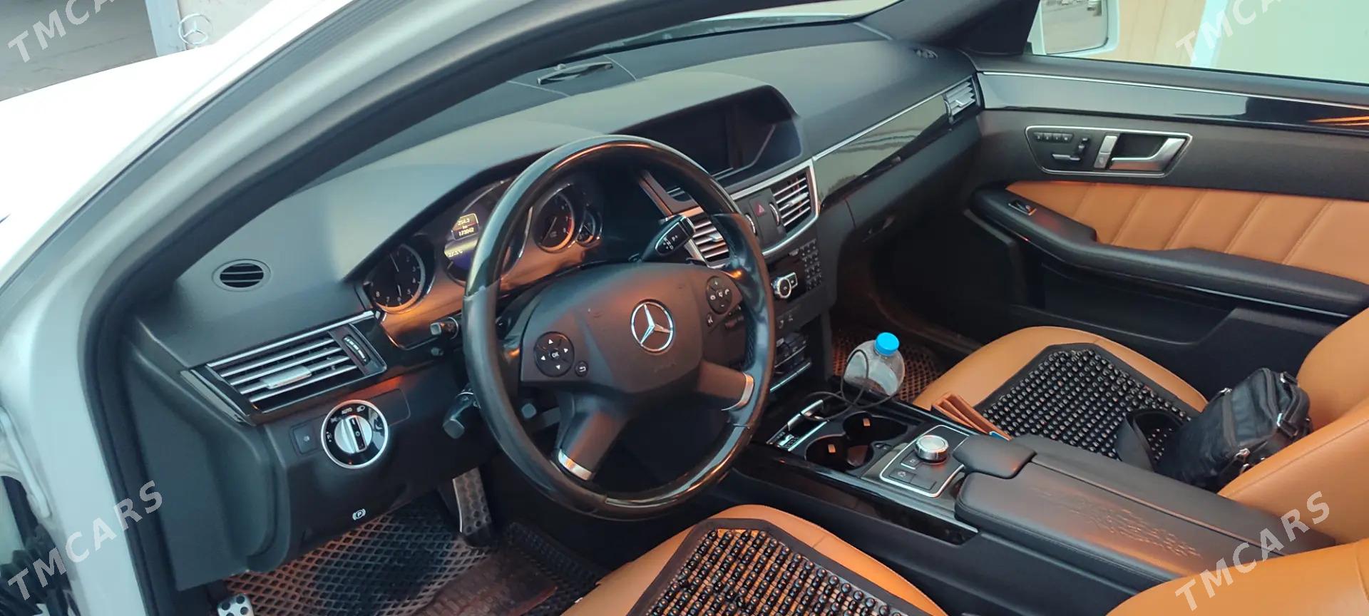 Mercedes-Benz E300 2013 - 370 000 TMT - Türkmenabat - img 4