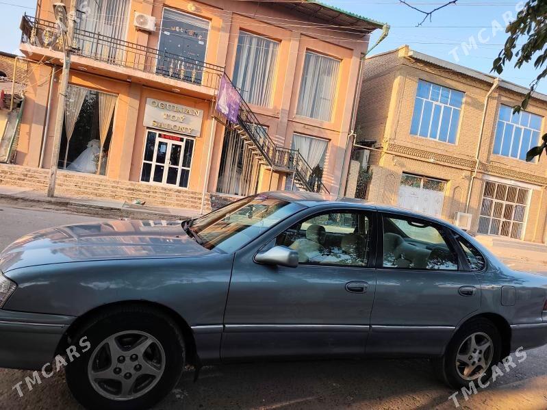 Toyota Avalon 1998 - 140 000 TMT - Керки - img 1