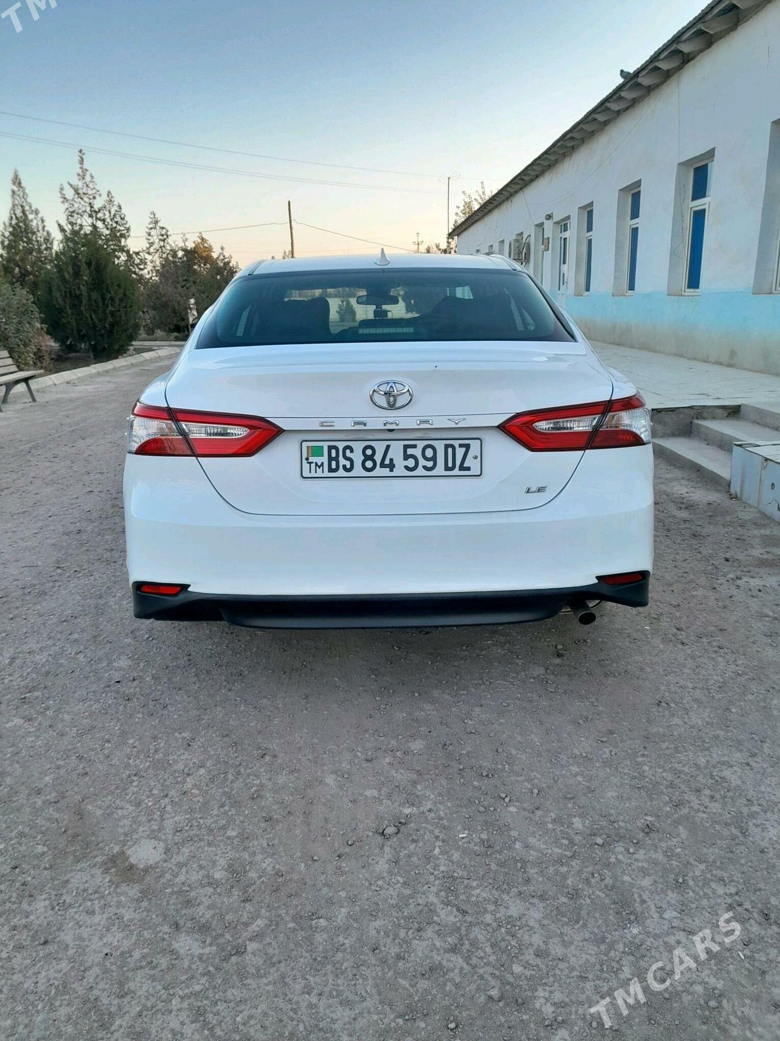 Toyota Camry 2020 - 360 000 TMT - Türkmenbaşy etr. - img 4