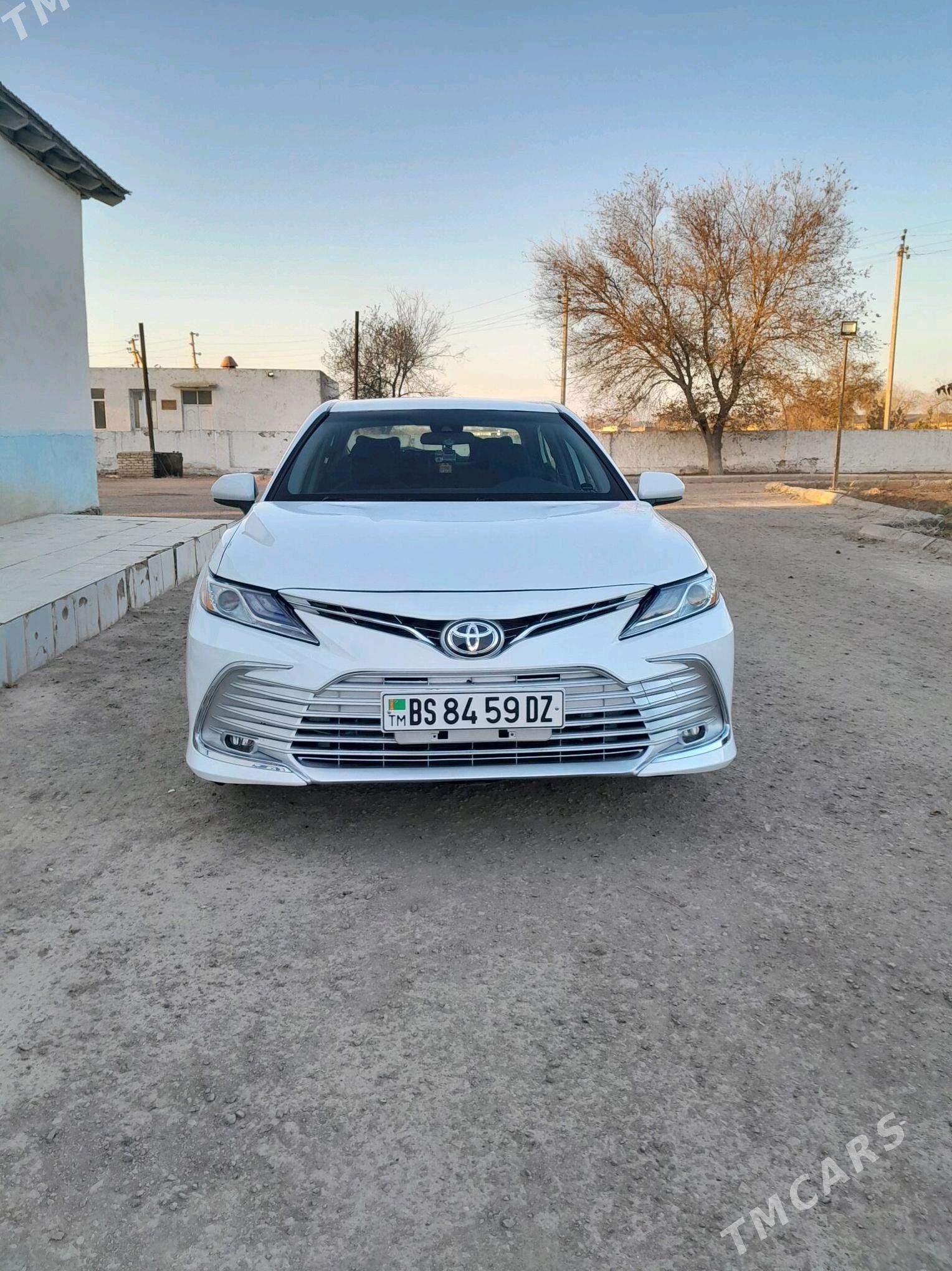 Toyota Camry 2020 - 360 000 TMT - Türkmenbaşy etr. - img 2