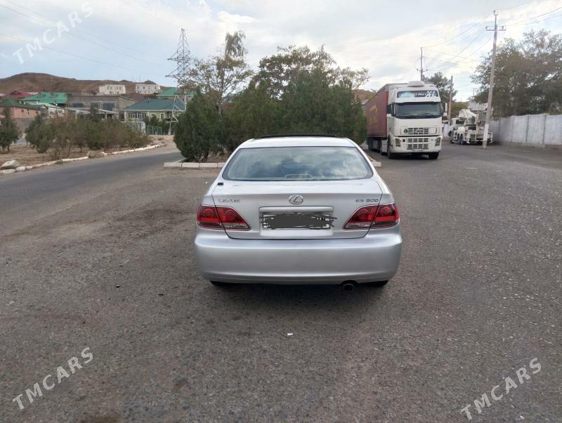 Lexus ES 300 2002 - 200 000 TMT - Туркменбаши - img 2