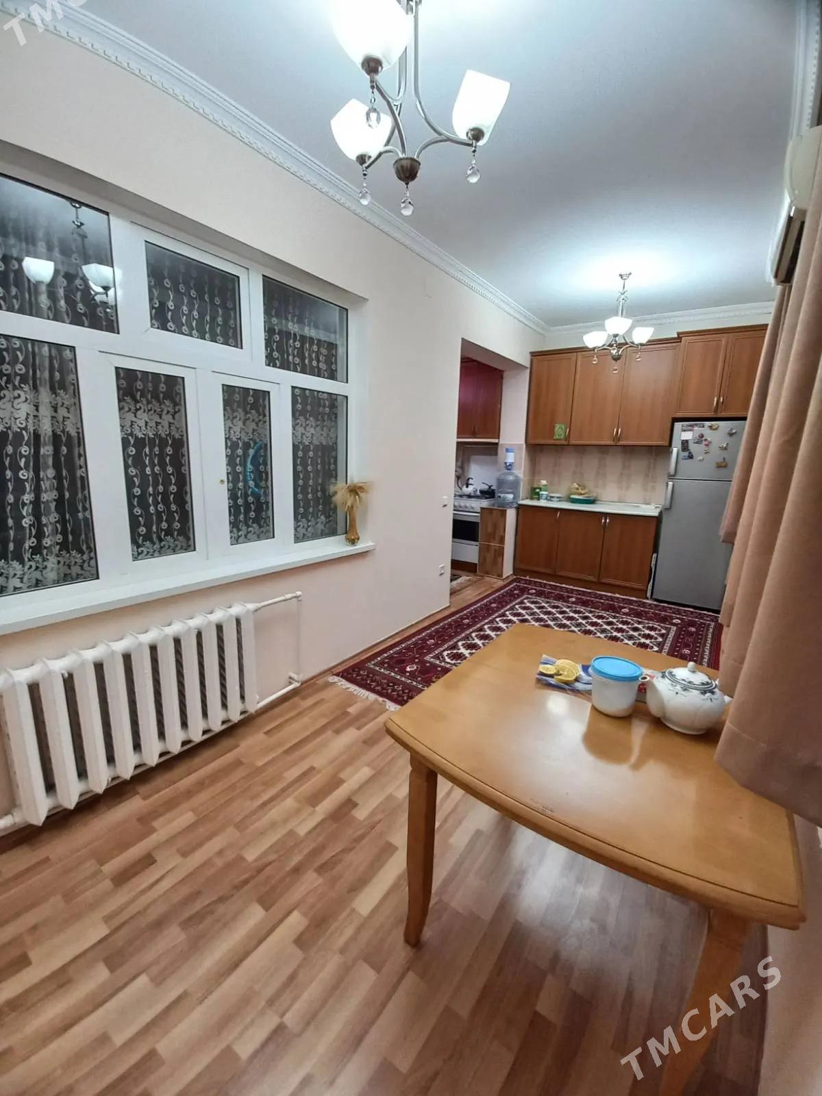 10-МИКРОРАЙОН/3-КОМ.КВАРТИРА - 10 мкр - img 6