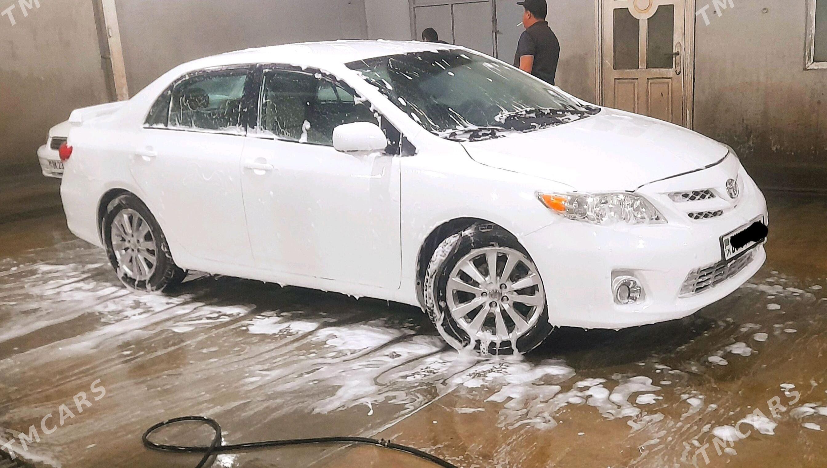 Toyota Corolla 2012 - 166 000 TMT - Туркменабат - img 1