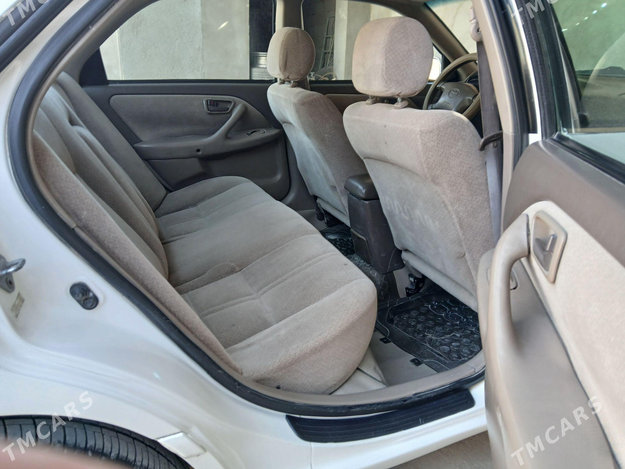 Toyota Camry 2000 - 122 000 TMT - Теджен - img 7