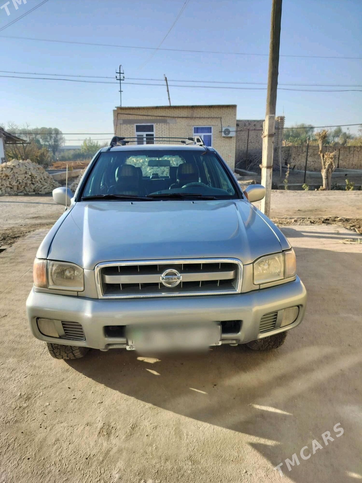 Nissan Pathfinder 2000 - 100 000 TMT - Çärjew - img 5