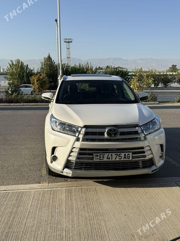 Toyota Highlander 2019 - 565 000 TMT - Ашхабад - img 3
