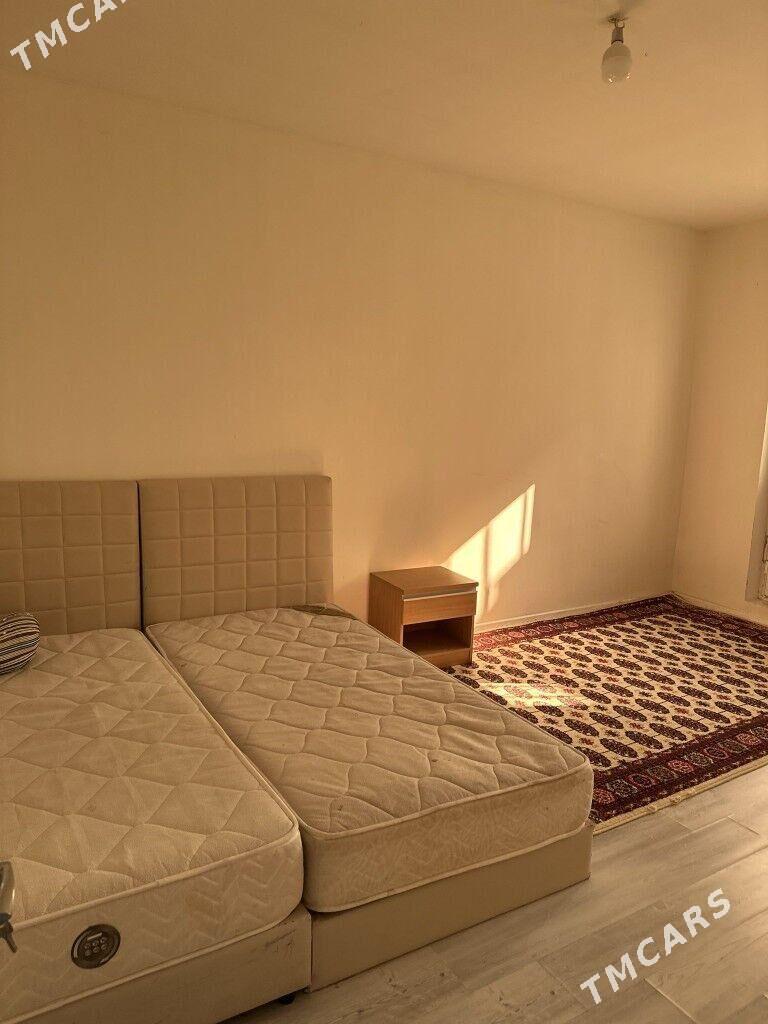 ARENDA MIR 7 2 KOMNAT - Мир 7 - img 4