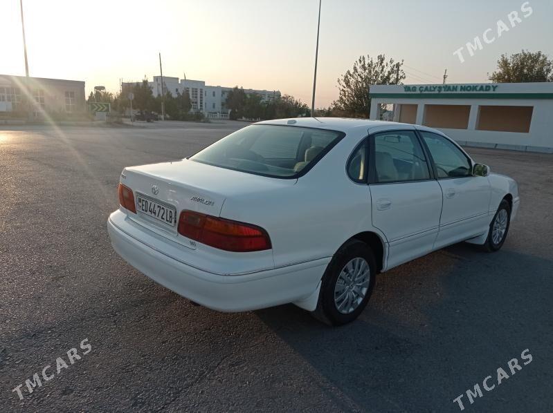 Toyota Avalon 1999 - 125 000 TMT - Ходжамбаз - img 2