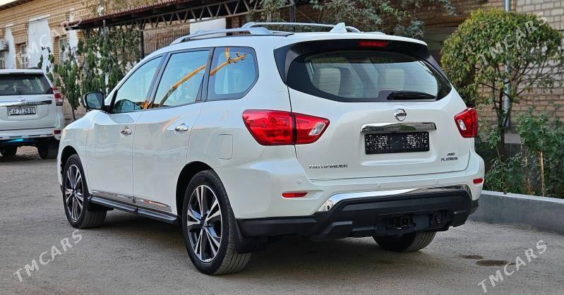 Nissan Pathfinder 2020 - 370 000 TMT - Дашогуз - img 3