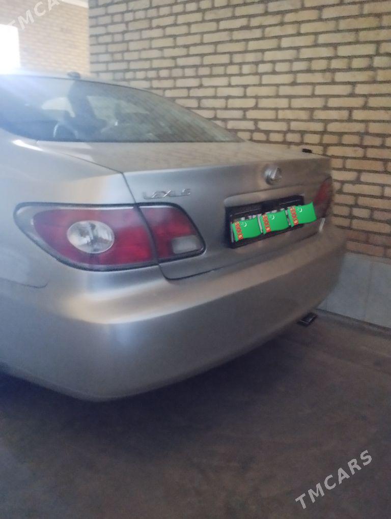 Lexus ES 300 2003 - 190 000 TMT - Дянев - img 5