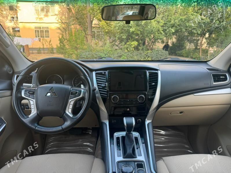 Mitsubishi Montero Sport 2019 - 420 000 TMT - Ашхабад - img 7
