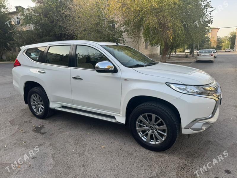 Mitsubishi Montero Sport 2019 - 420 000 TMT - Ашхабад - img 2