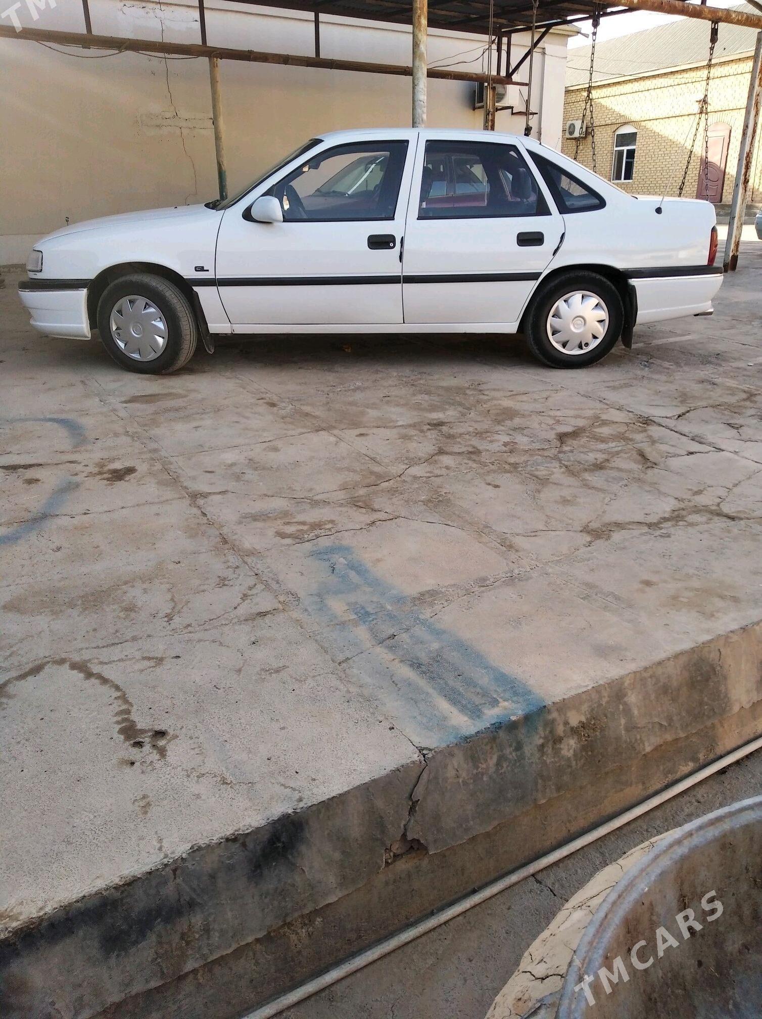 Opel Vectra 1994 - 46 000 TMT - Mary - img 5