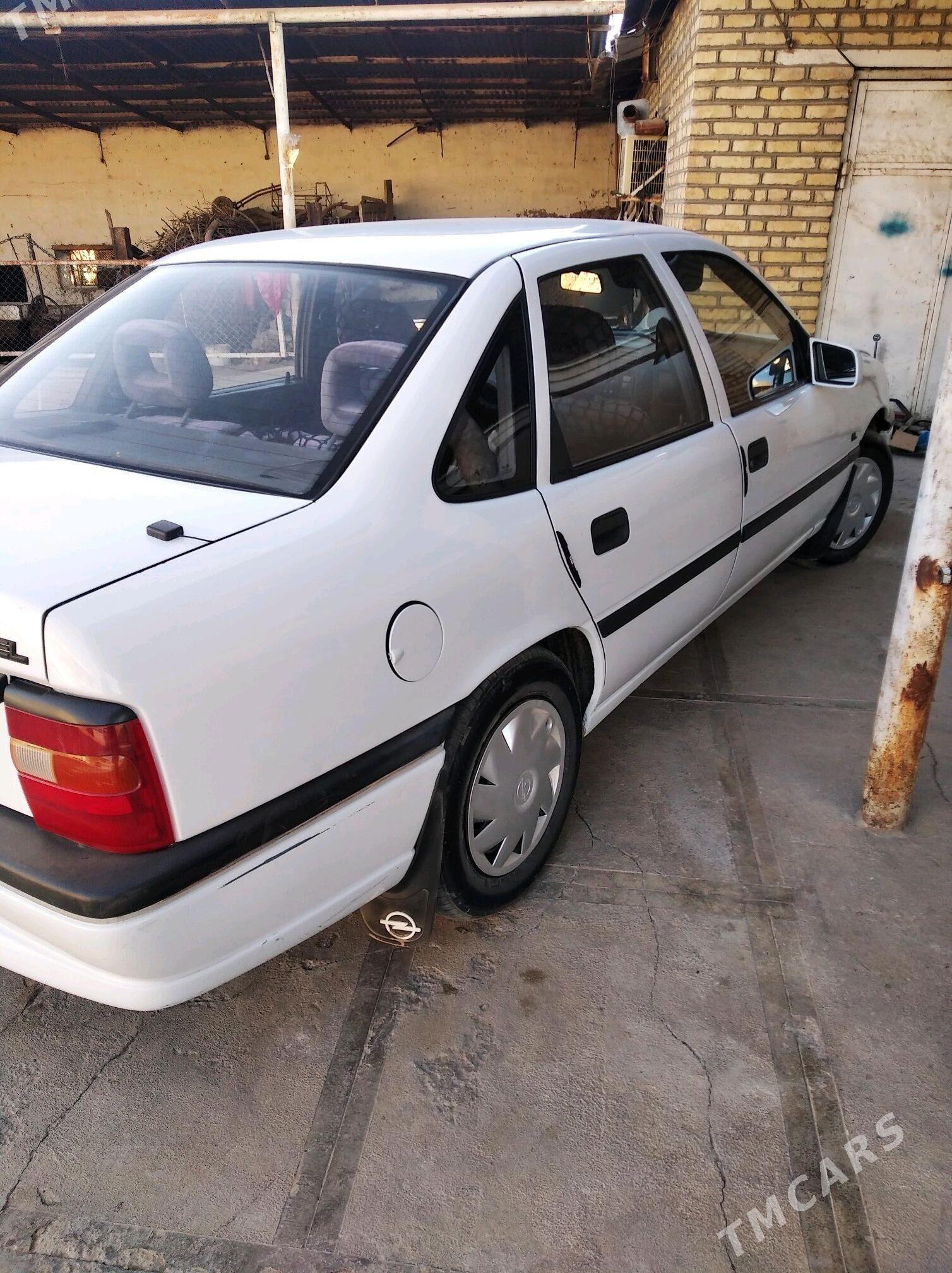 Opel Vectra 1994 - 46 000 TMT - Mary - img 6