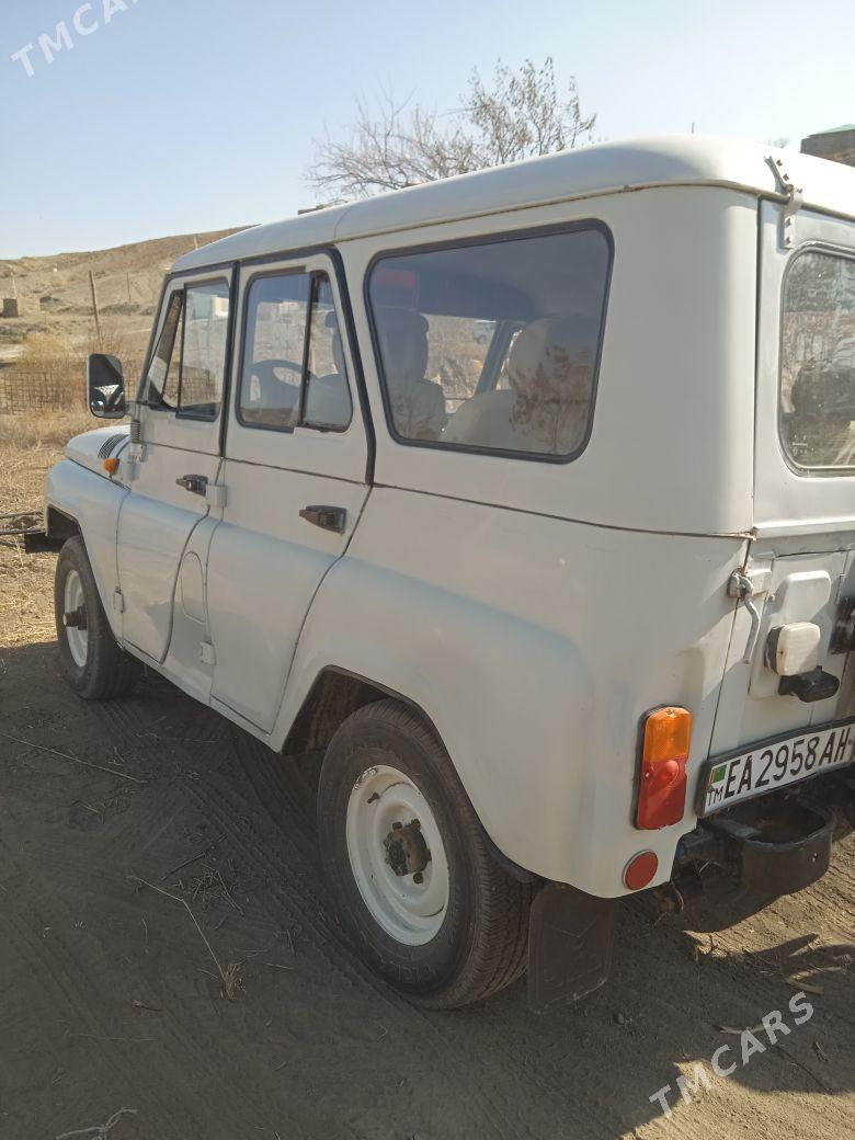 UAZ 469 1999 - 44 000 TMT - Бахарден - img 3