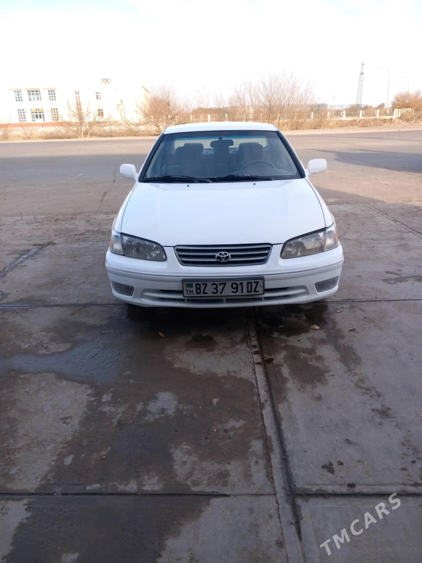 Toyota Camry 2000 - 127 000 TMT - Boldumsaz - img 3